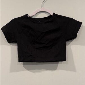 Womens Black Short Sleeve Workout Crop Top